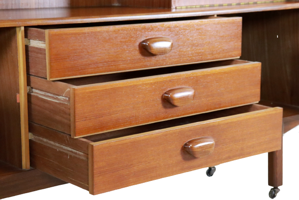 Vintage highboard cabinet ́Fradley ́ Danish design