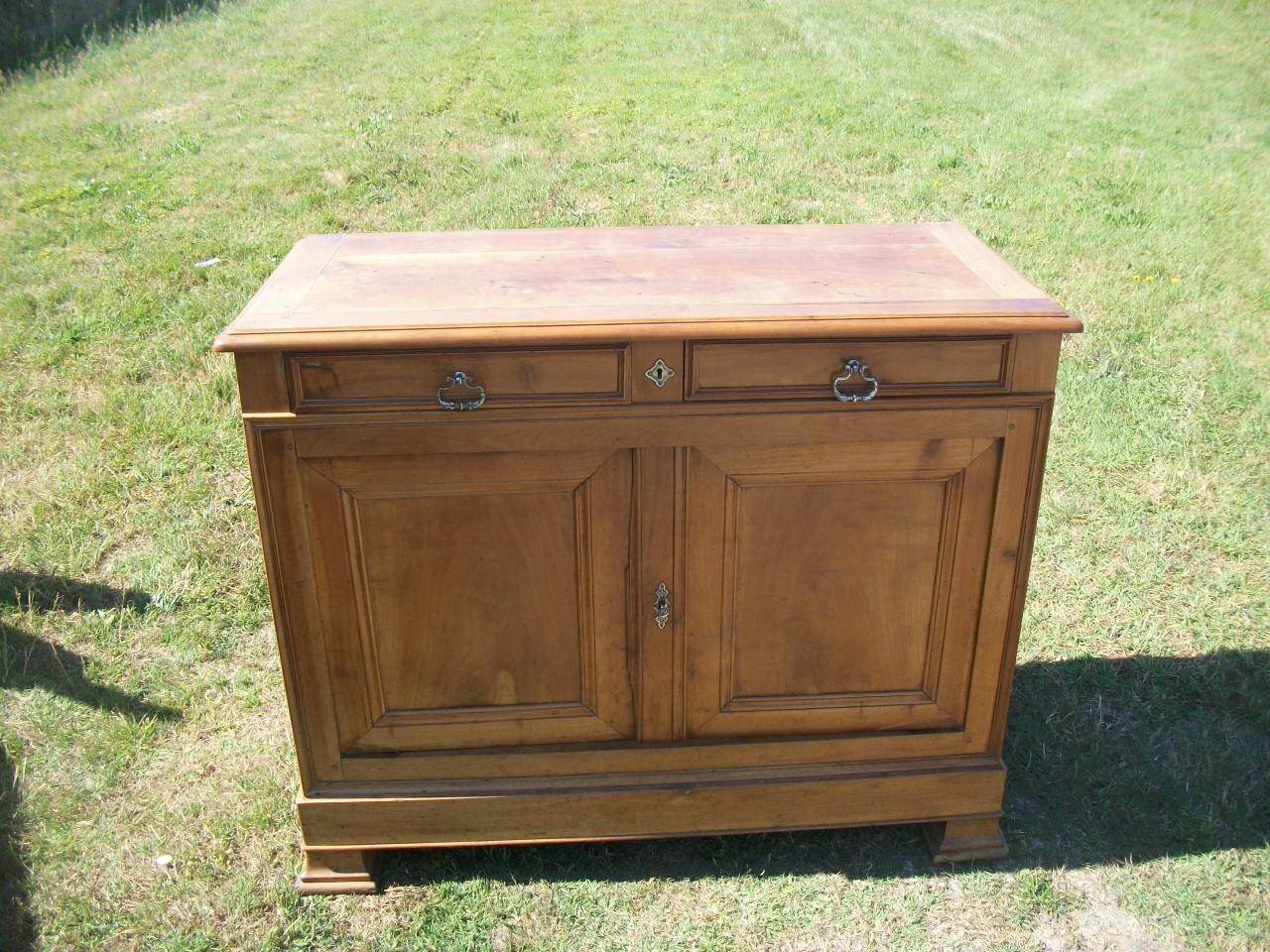 Buffet 2 cherry doors