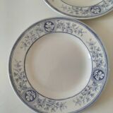 Trio d’assiettes anglaises en faïence fine bleue et blanche, début 20ème