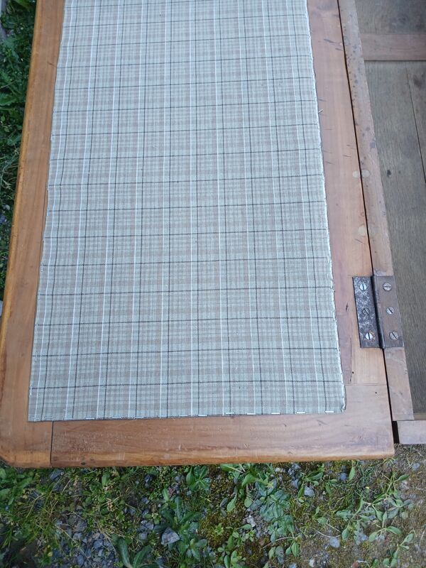 Grand coffre ancien en bois revisite