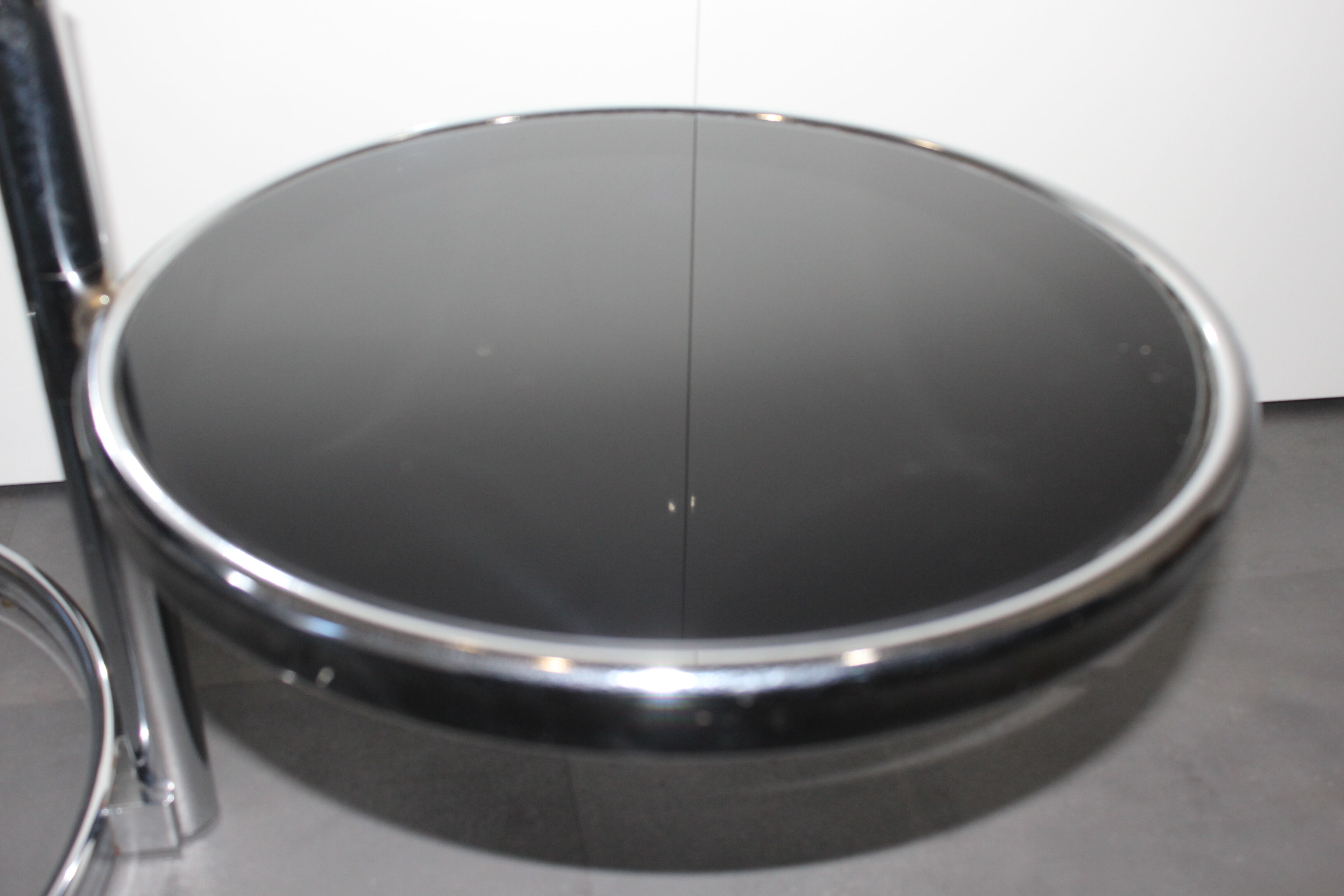 GLASS COFFEE TABLE, SWIVEL LEITMOTIV LOUNGE TABLE, design