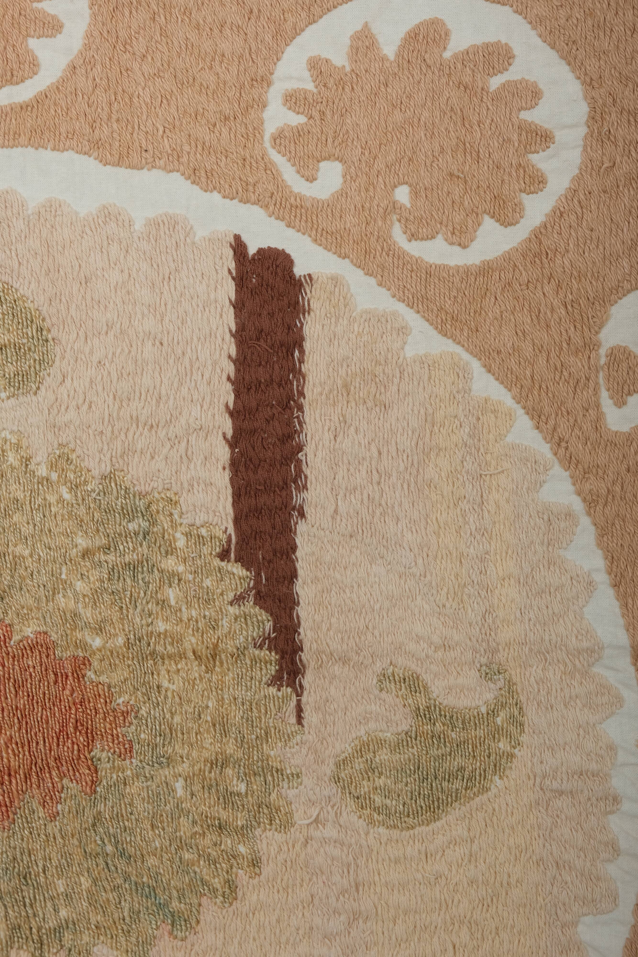 Hand knotted rug, vintage Turkish rug 116x124 cm