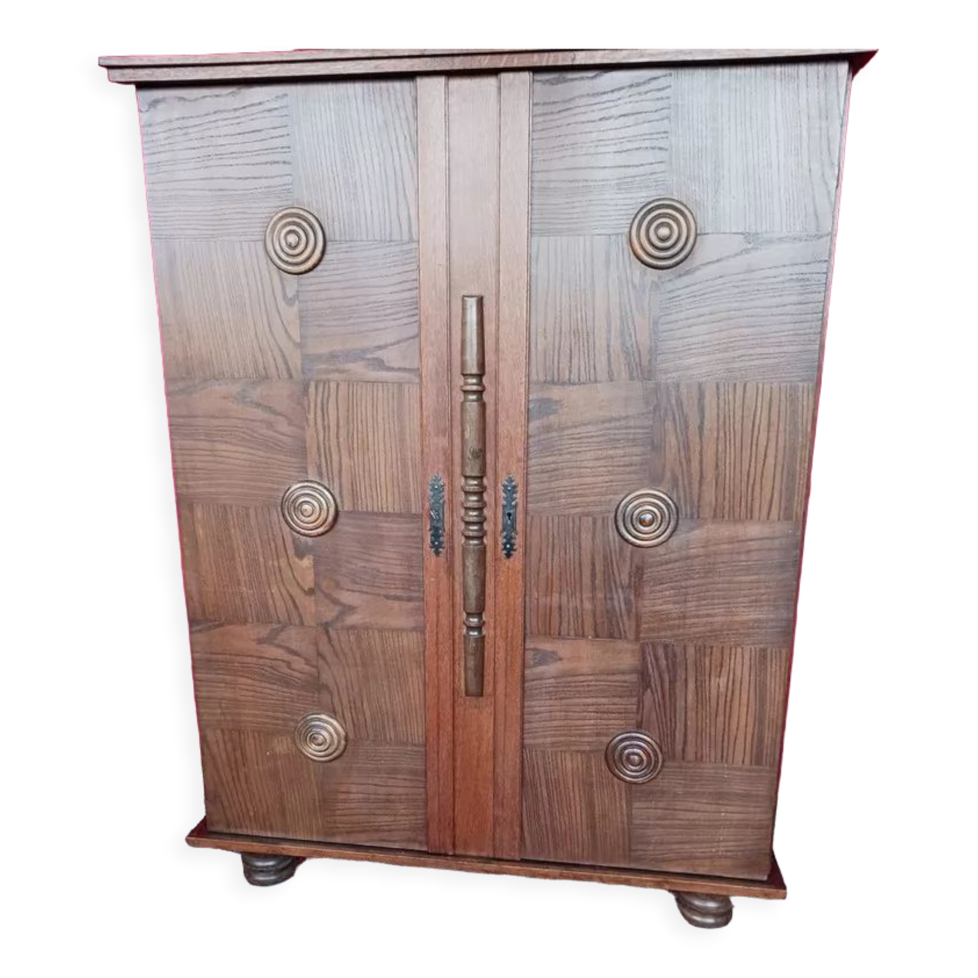 Bedroom wardrobe from the 1930s/40s.