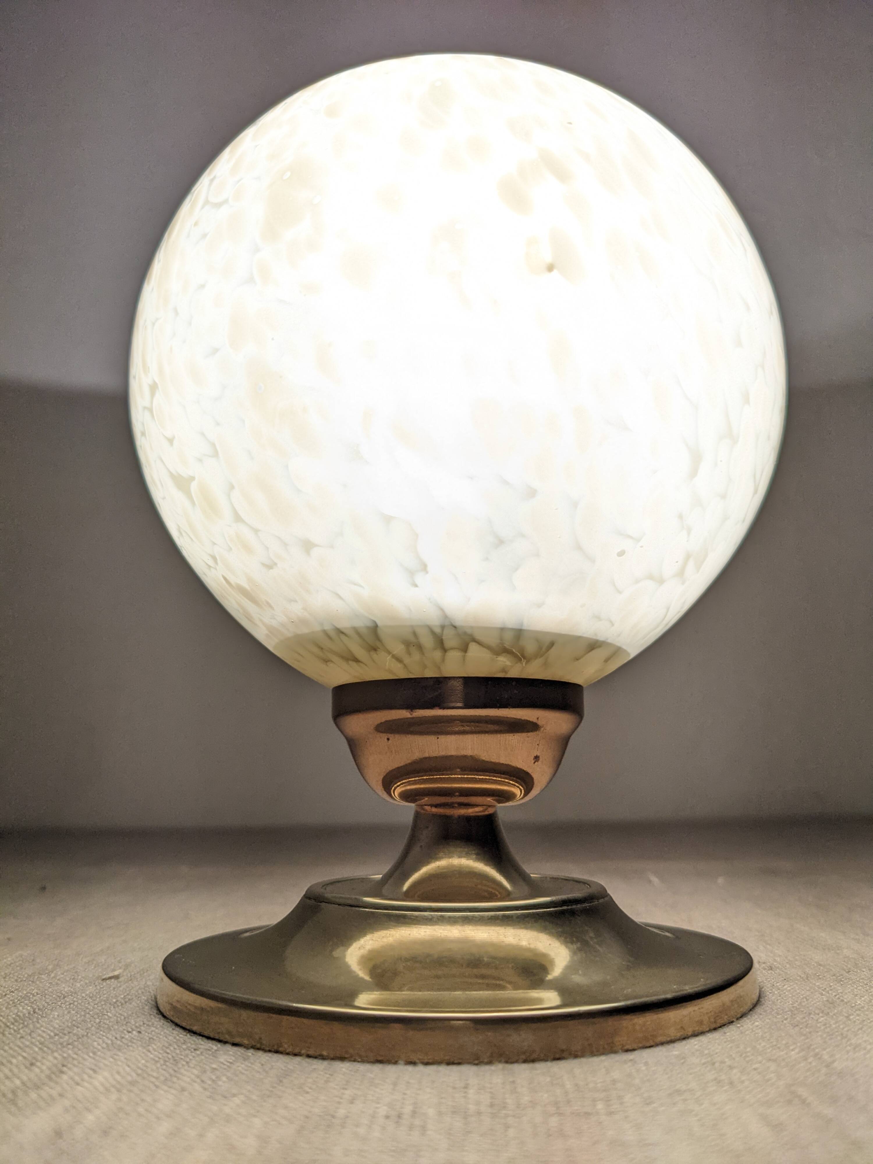 Bedside lamp or atmosphere in Art Deco style