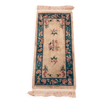 Tapis d’Asie en pure laine époque XXe motifs floraux  (tapis importé n*02)