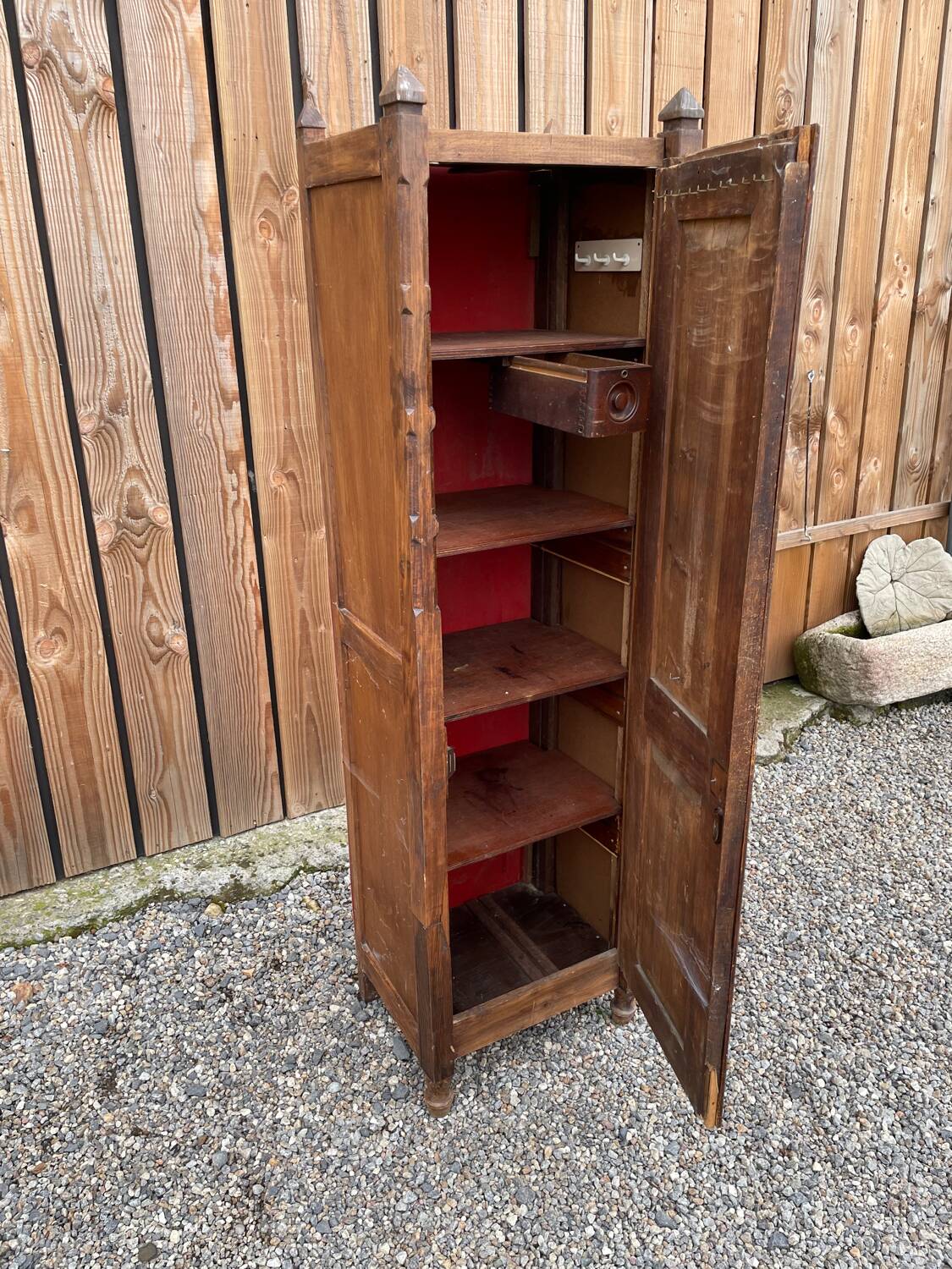 Rare Bonnetière cabinet