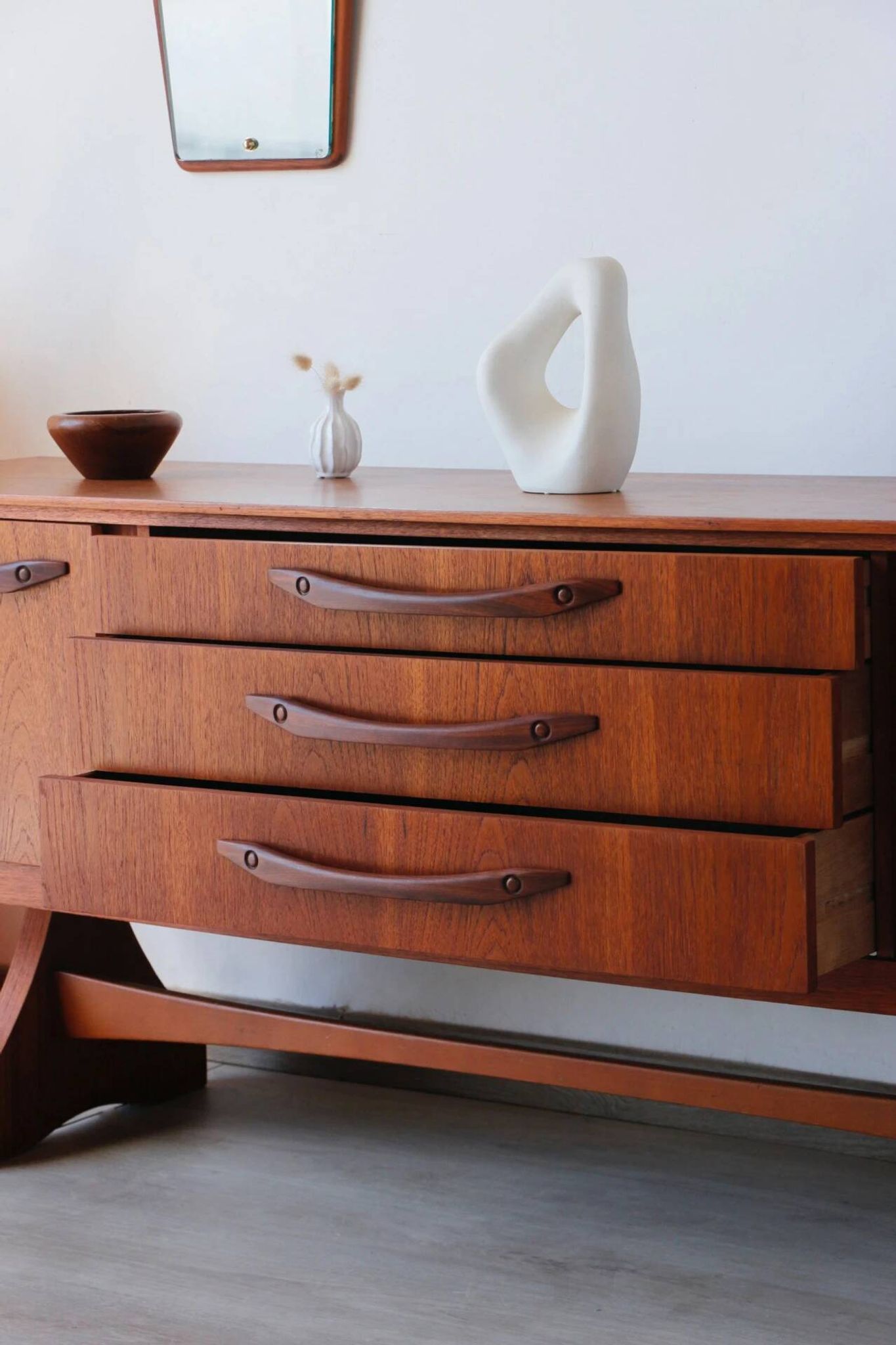 Enfilade Beautility teck | Design vintage
