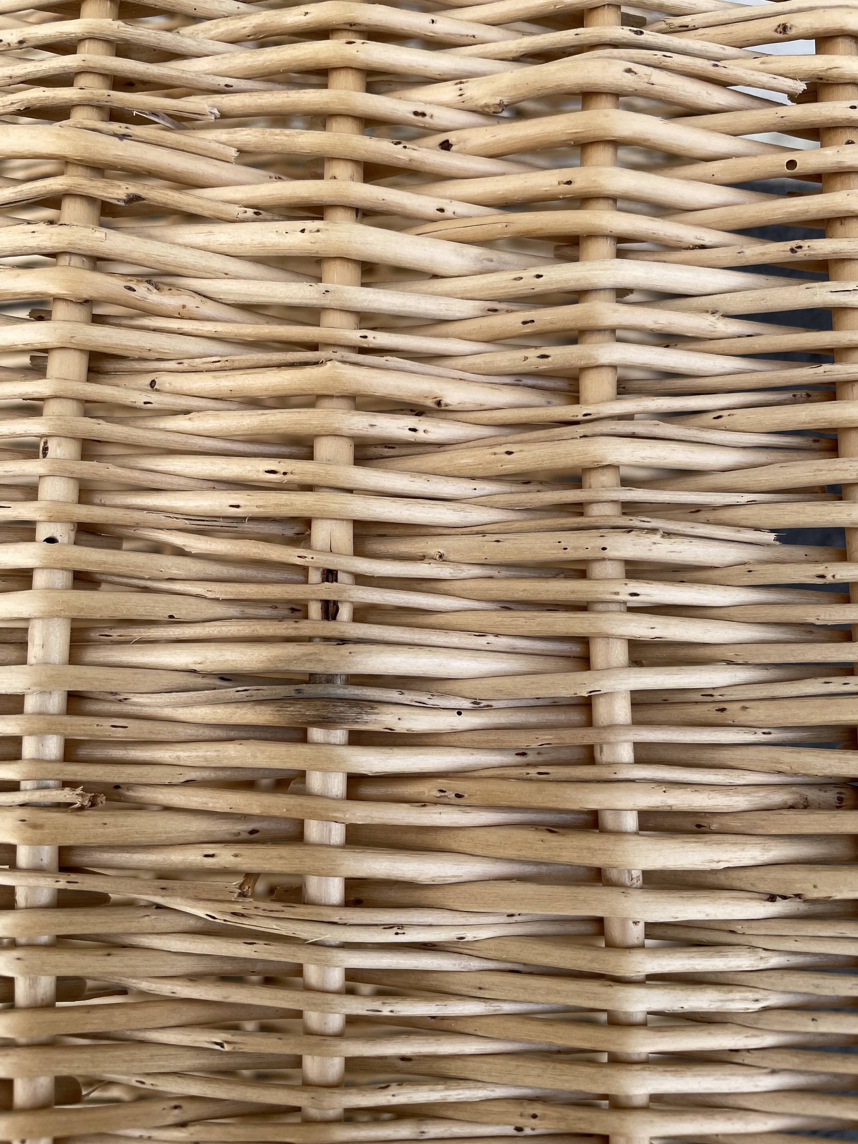 Wicker lyre side table