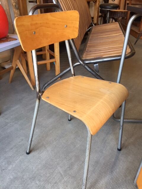 Bureau et sa chaise enfant vintage