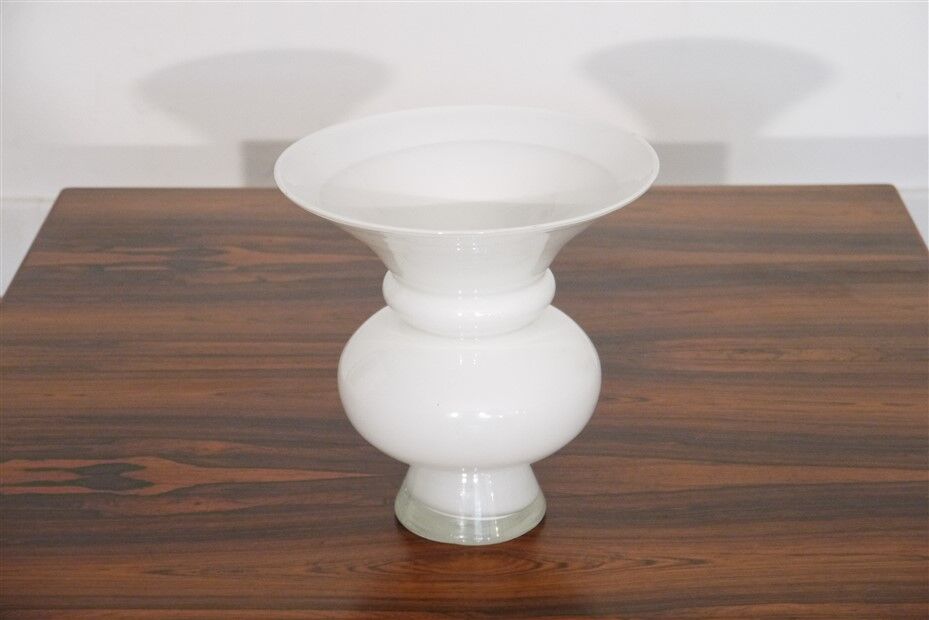 Danish vase in opaline glass 1970