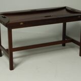 Oval Butlers Tray on Stand, England, 1970s Product Overview