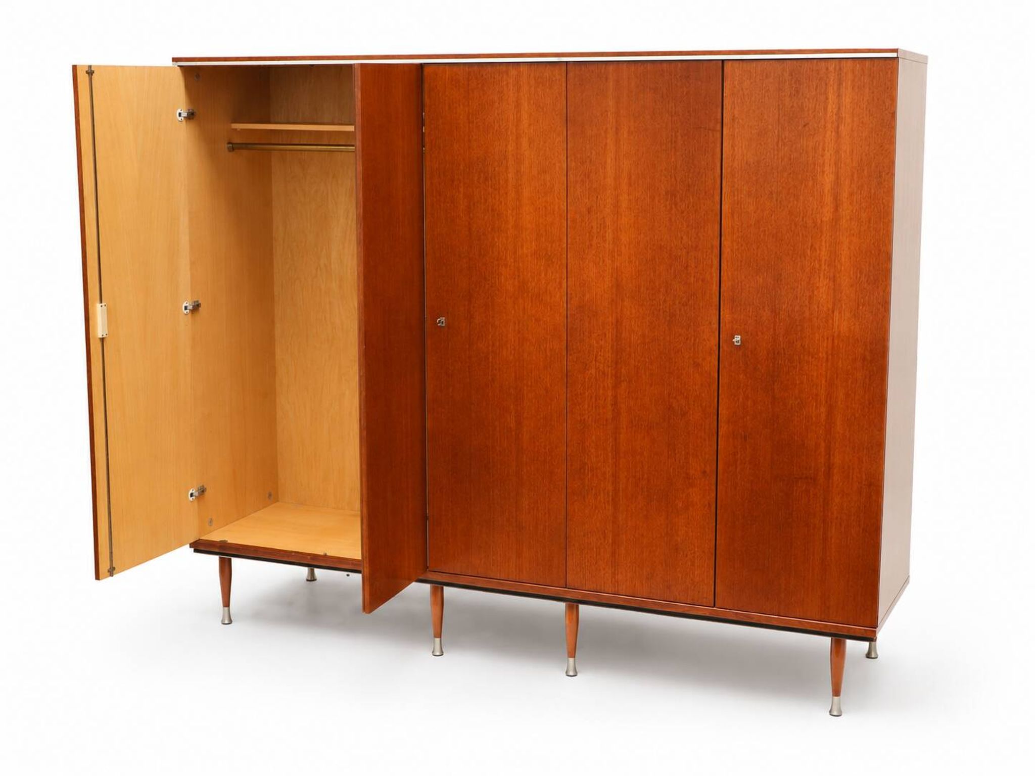 Teak wardrobe with 5 doors, hanging rail and shelves