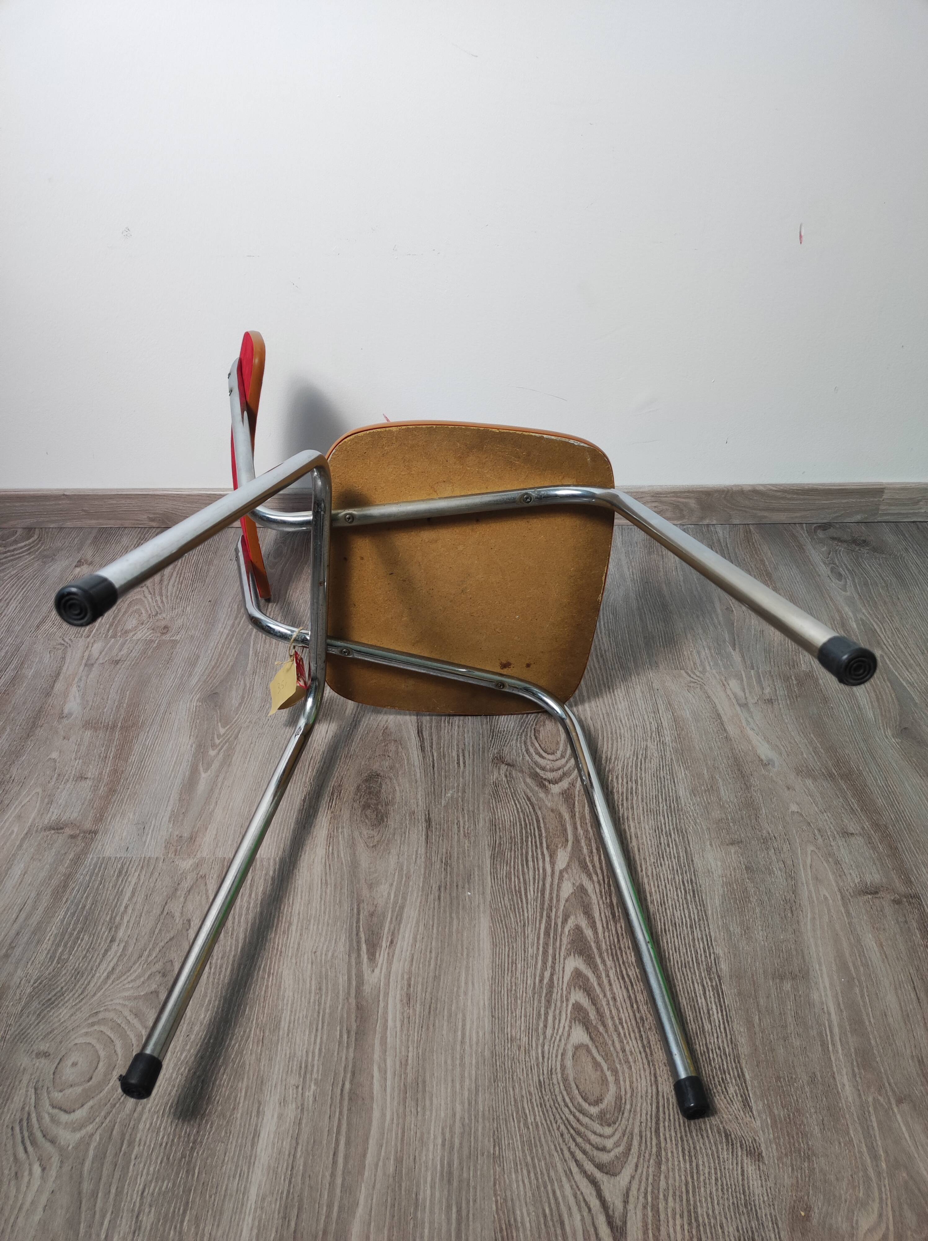 Tubular fabric chair