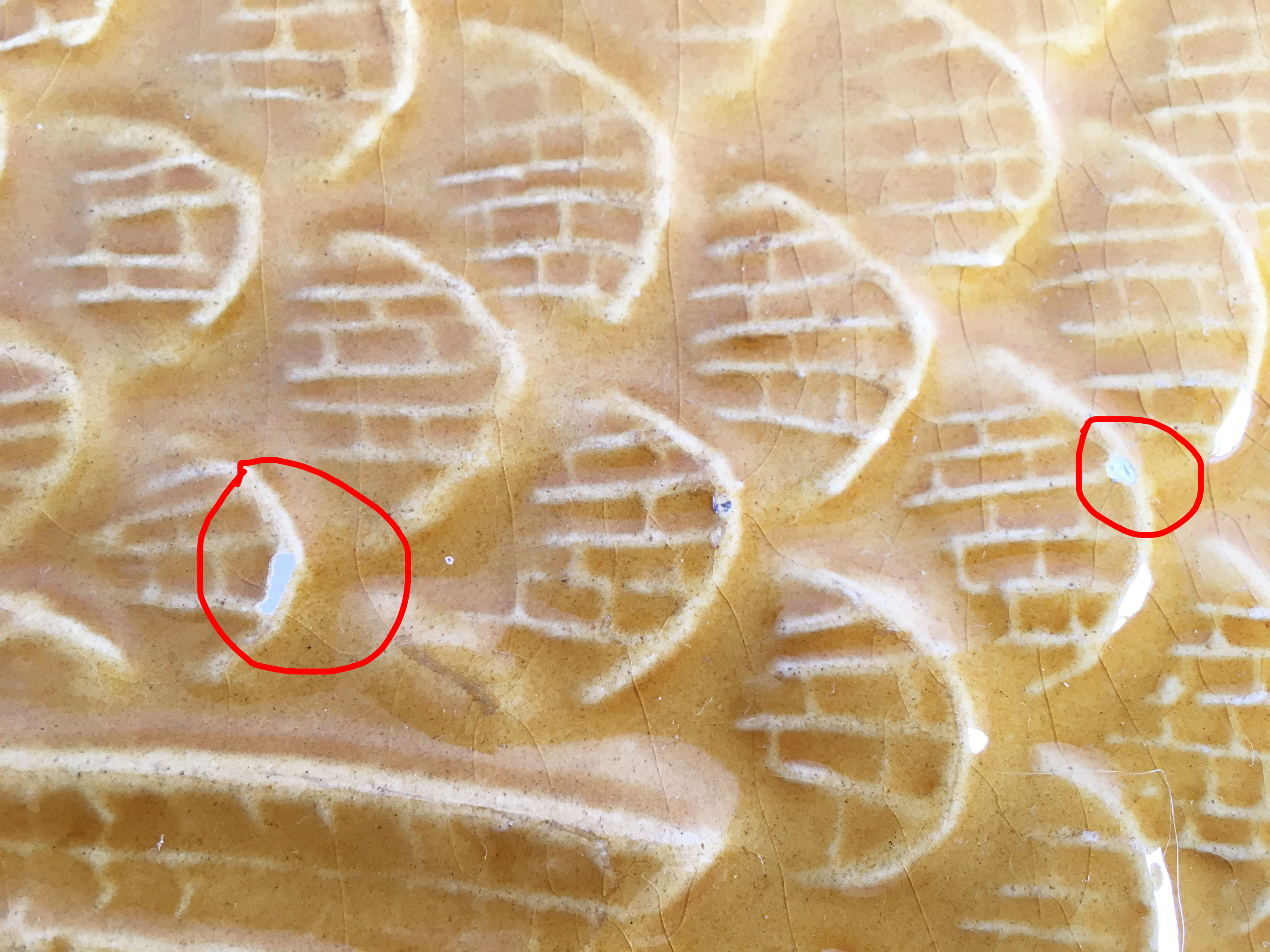 Plat jaune poisson céramique esprit Sarreguemines
