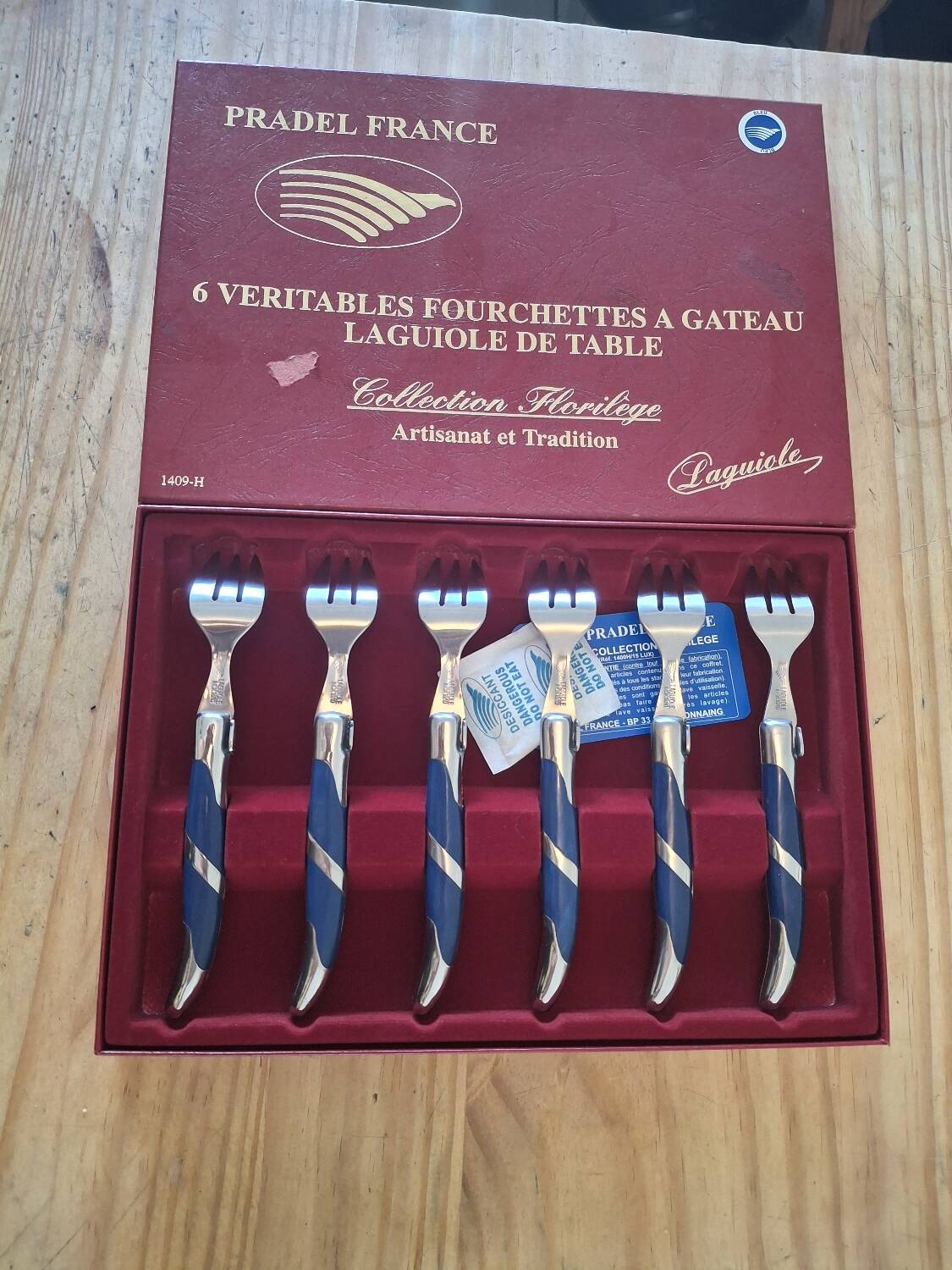 Set of 6 cake forks Laguiole – Pradel France – Collection F