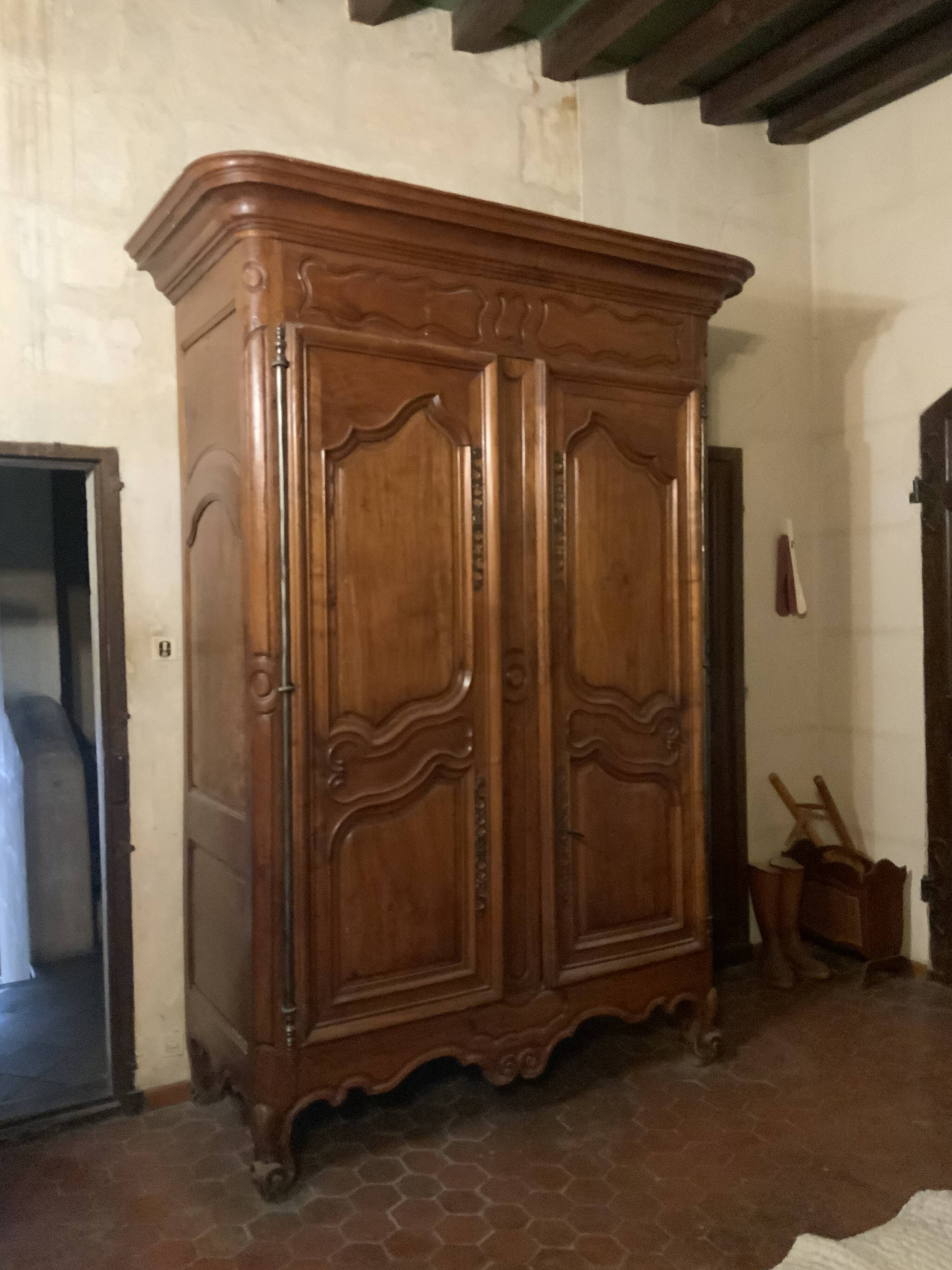 Provençal wardrobe by Fourque