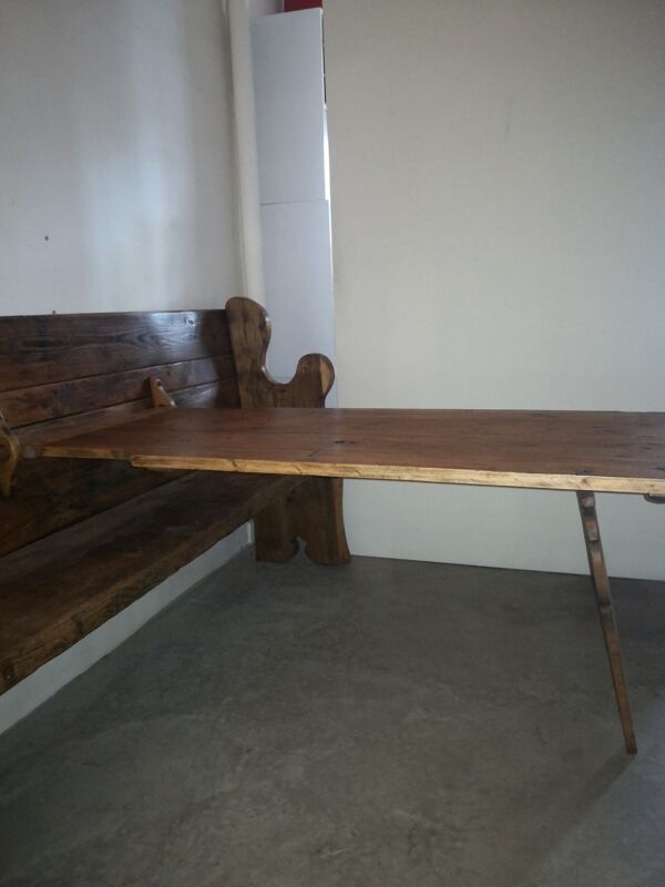 Banc avec table amovible savoyard