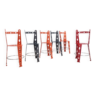 Suite de 6 chaises post-modernes en métal laqué artifort années 2000