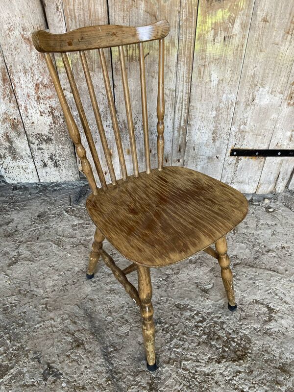 Chaise bistrot ancienne Baumann modèle Tacoma en bois