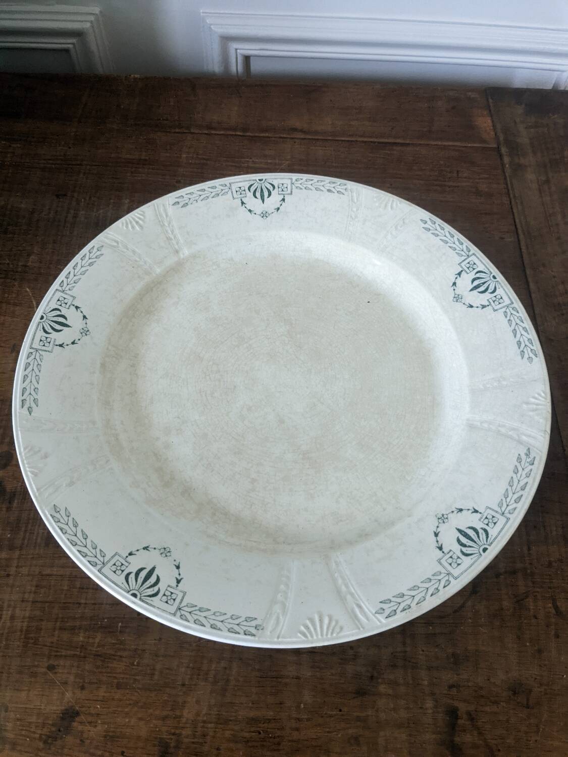 Iron earth dish, Gien, Clara