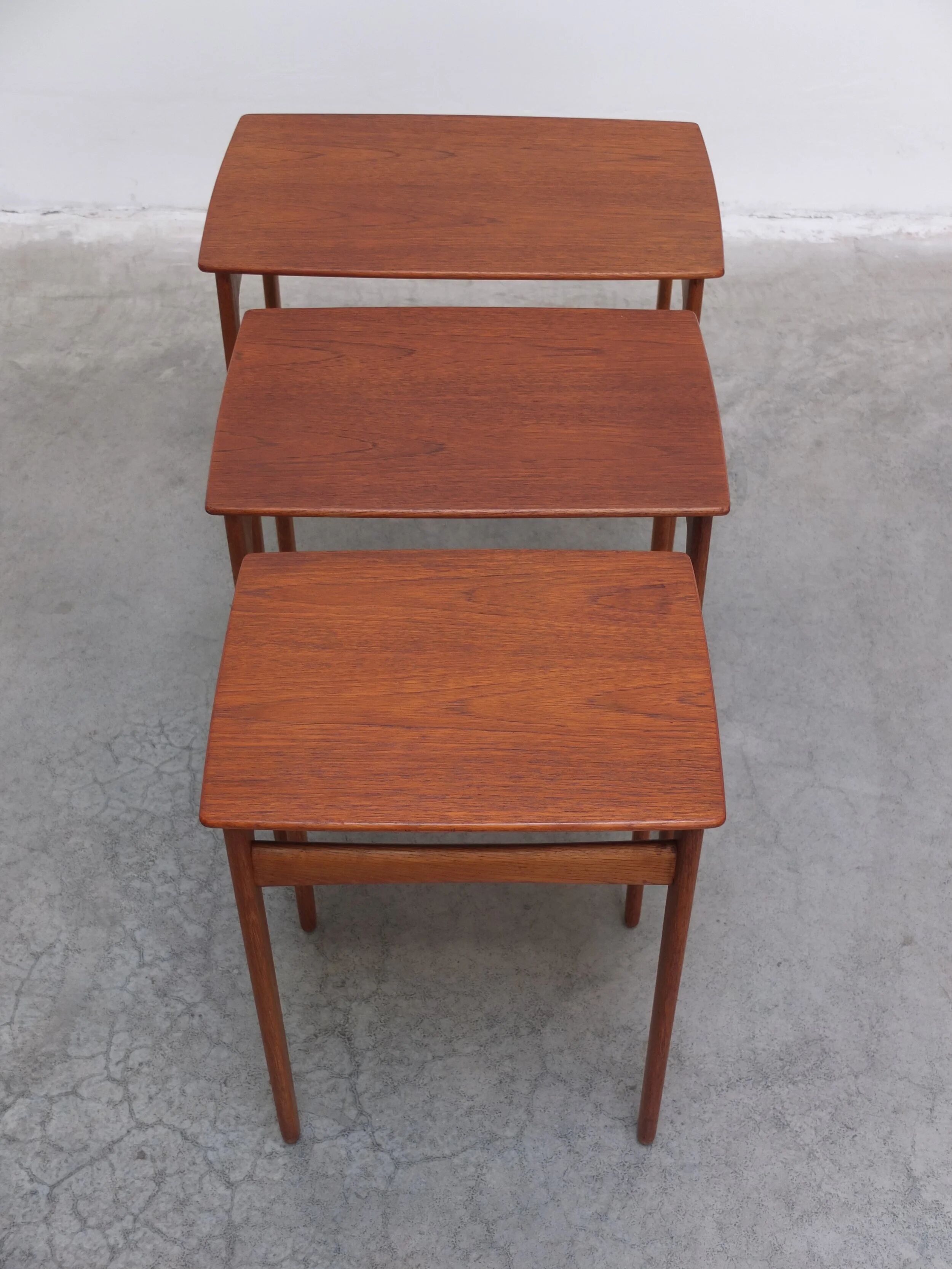 Nesting tables in teak & oak by Svend Åge Madsen, 1960s
