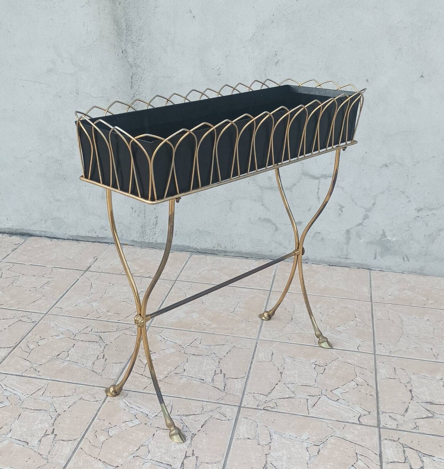 Jardinière en laiton France 1960