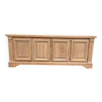 Bar / counter in raw wood