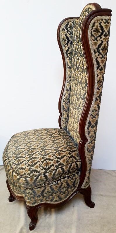 Heater stamped 19th century Louis XV Firecorner Chair