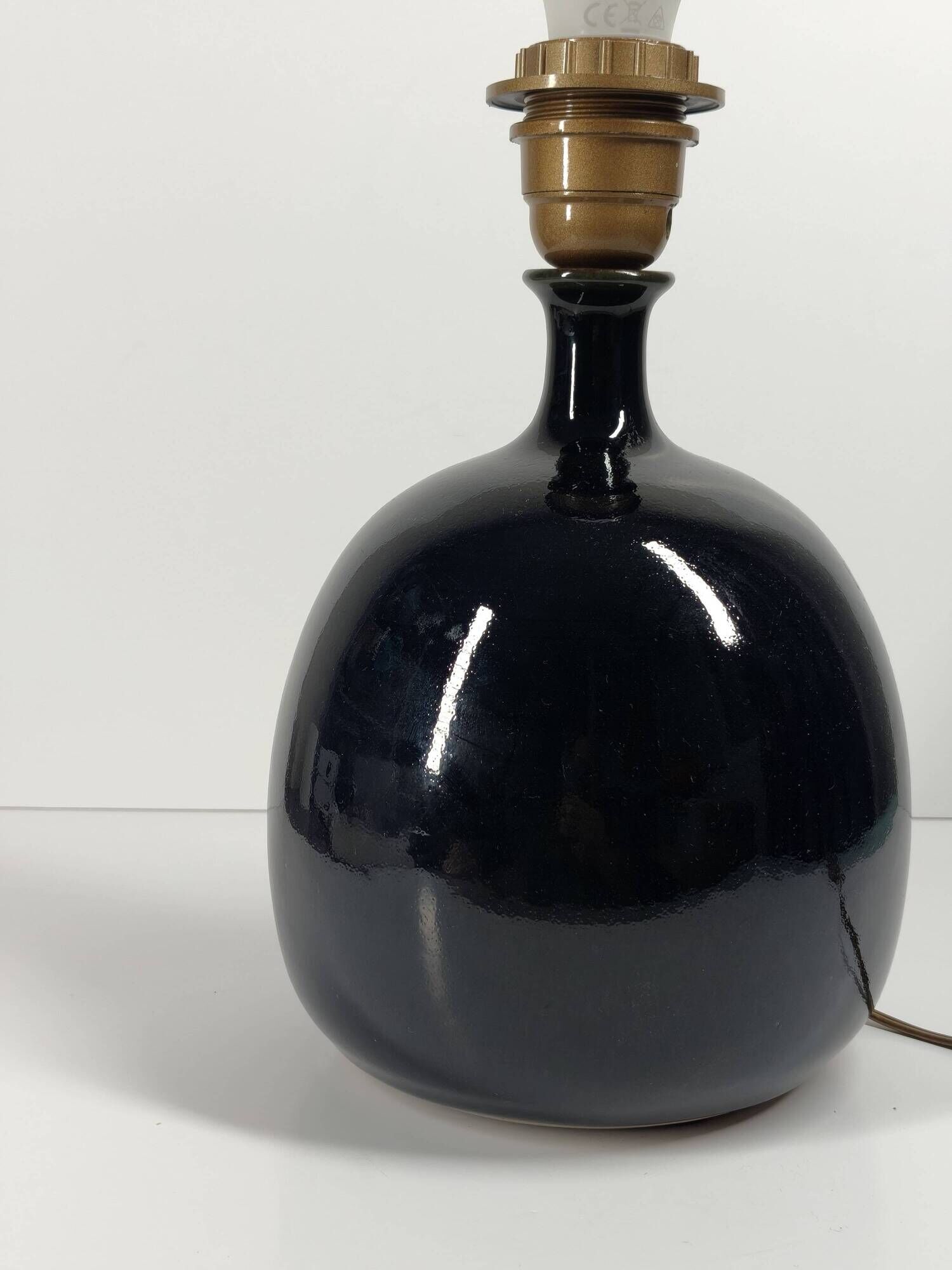Deep black ceramic ball lamp base