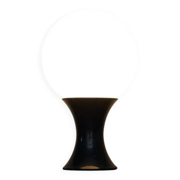 Grande lampe de table en forme de champignon en verre opalin blanc par Stilnovo, années 60.