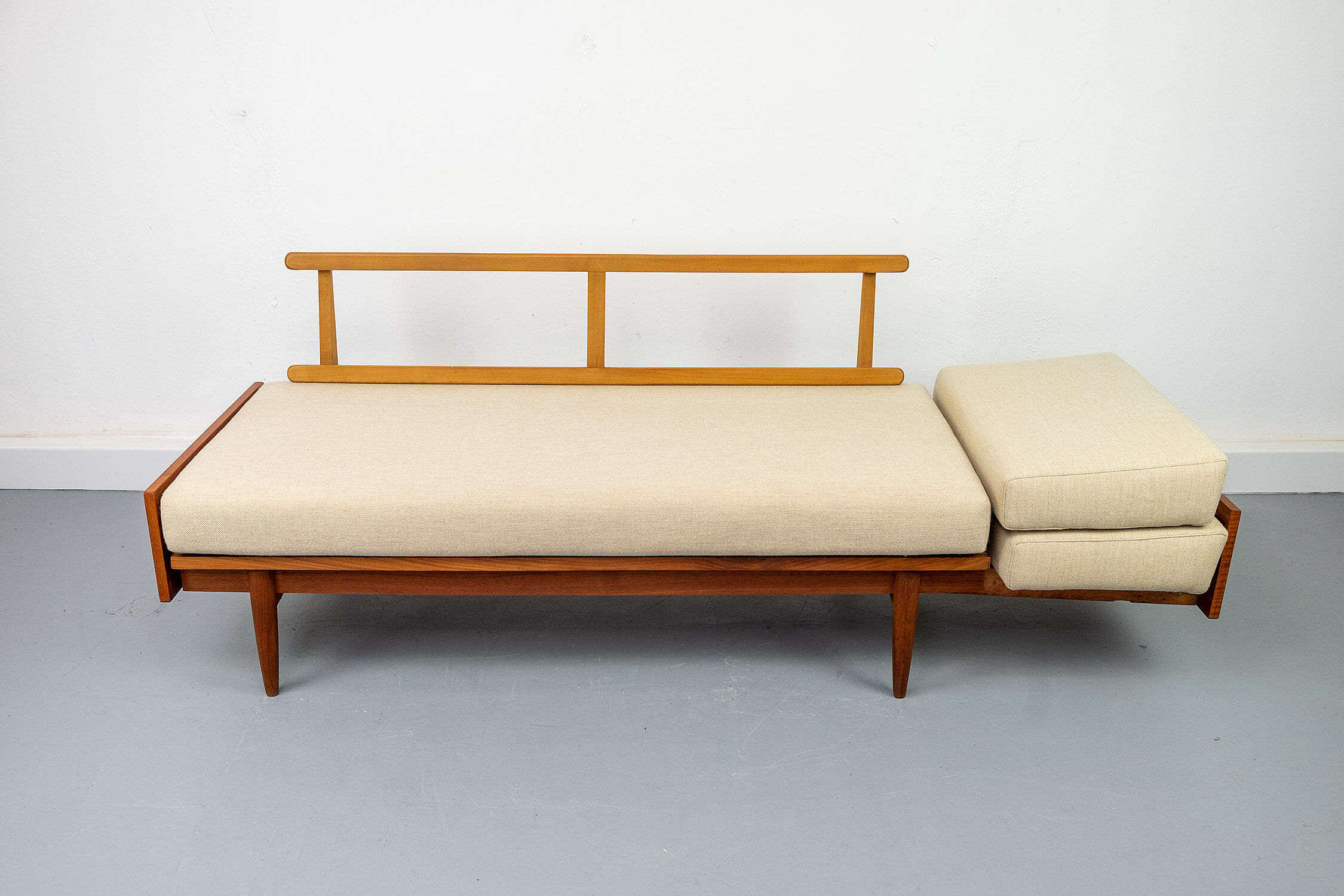Vintage Teak Daybed/Sofa, 1960s