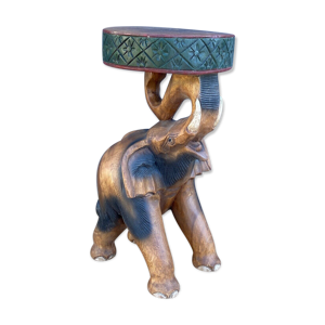 Tabouret elephant trompe levee