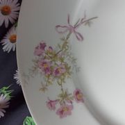 Plat de service en porcelaine de Limoges William Guérin et Compagnie