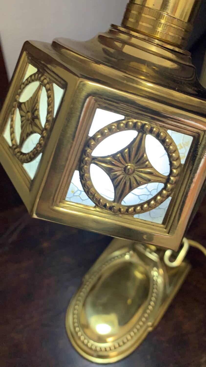 Bedside lamp