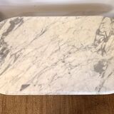 Table bistrot italienne en marbre et fonte