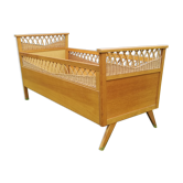 Baby cot child rattan compass feet 50 60 vintage