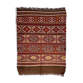 Turkish vintage kilim in hand-woven wool 121x87 cm