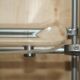 Chaise pliante en métal et lucite, dossier pivotant