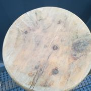 Duo de sellettes en bois brut