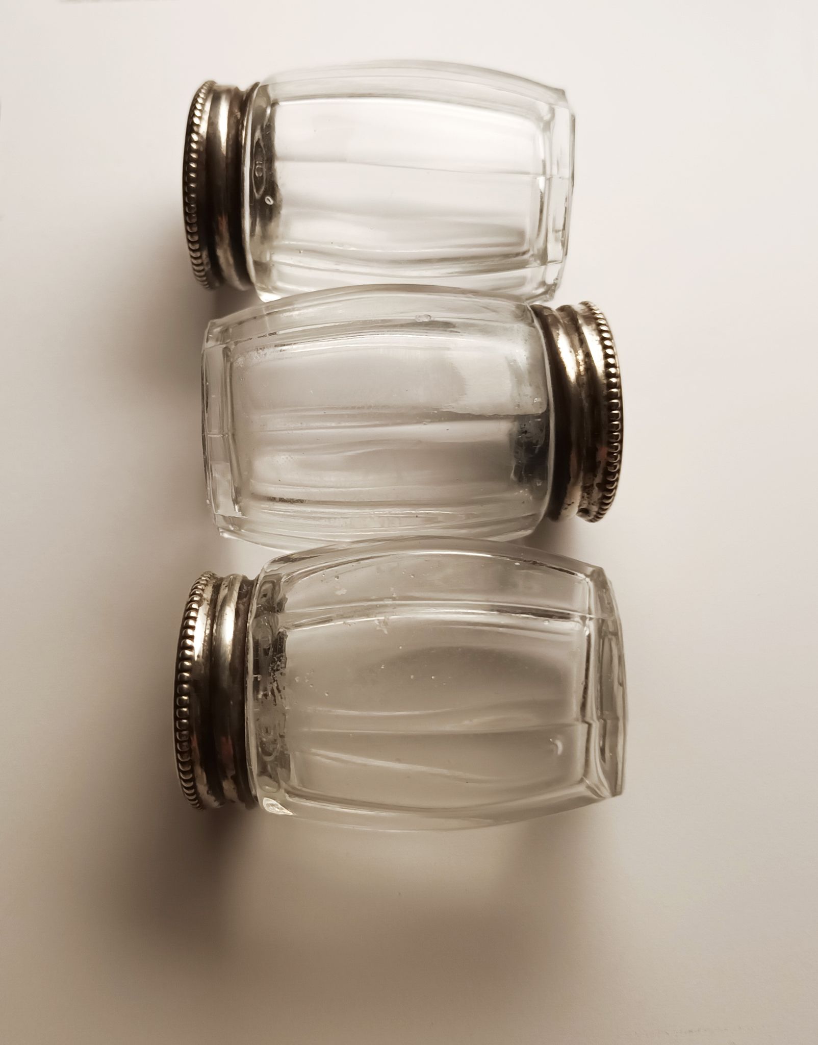 3 crystal and metal salt shakers