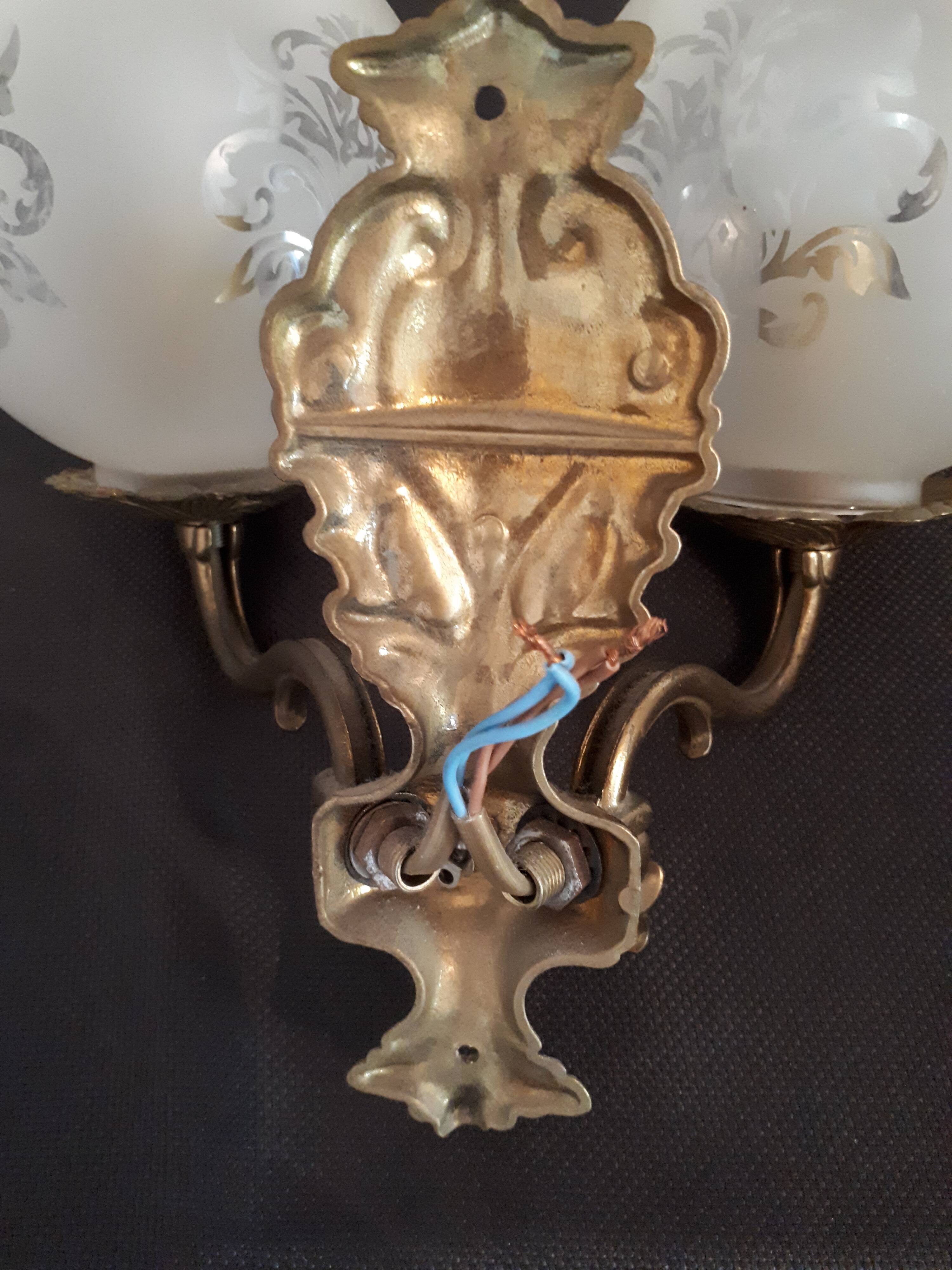 Brass wall lamp