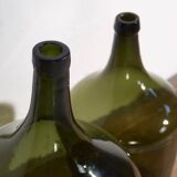 Demijohns anciens de couleur vert olive (c.1920). Ensemble de 2 pièces n°8