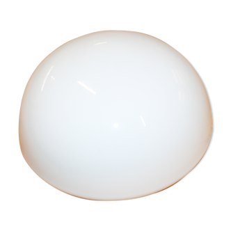 Opaline ceiling