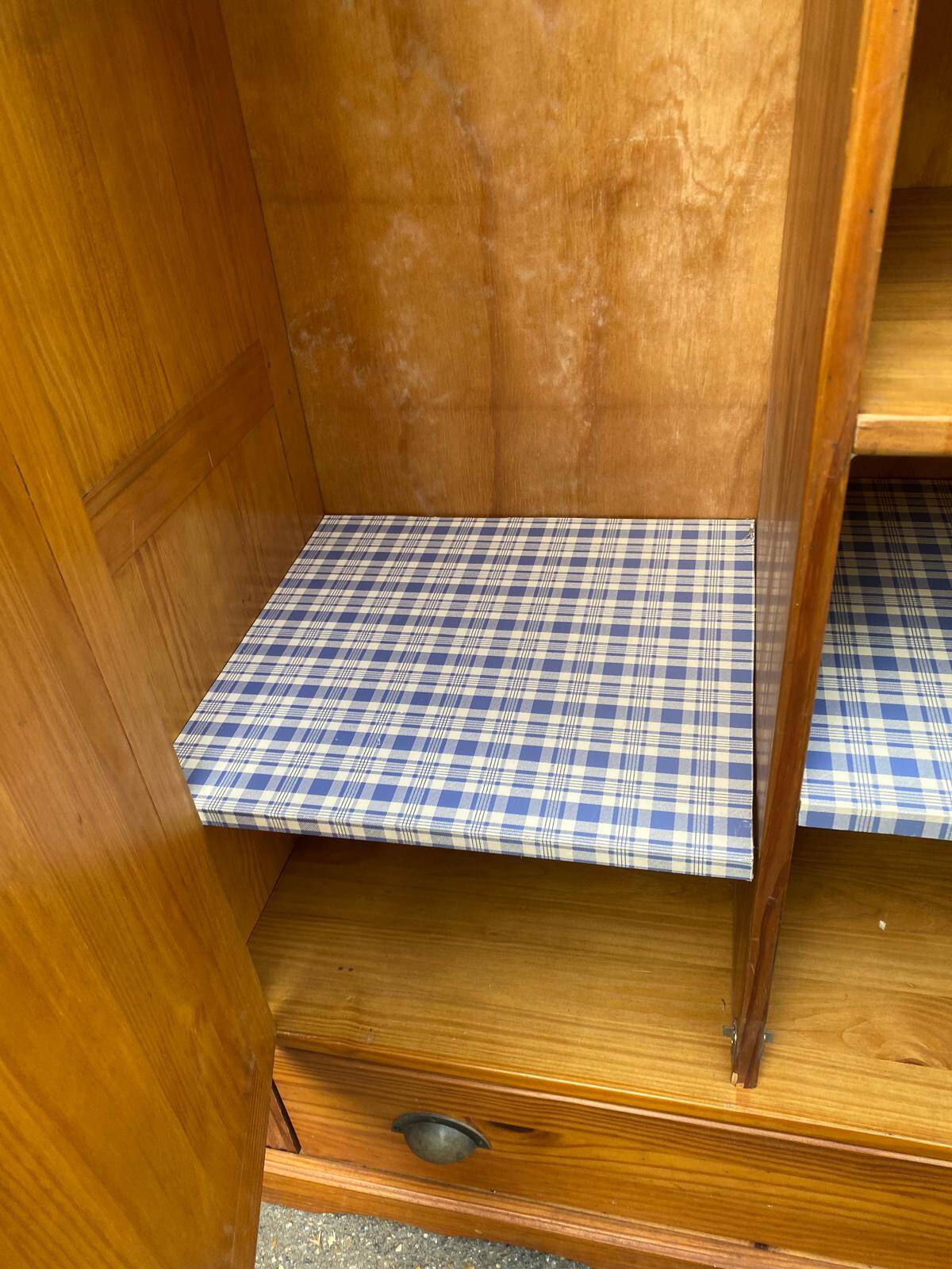 Small wardrobe / bonnetière in solid honey pine with 2 doors and 1 drawer.