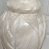 Alabaster lamp base