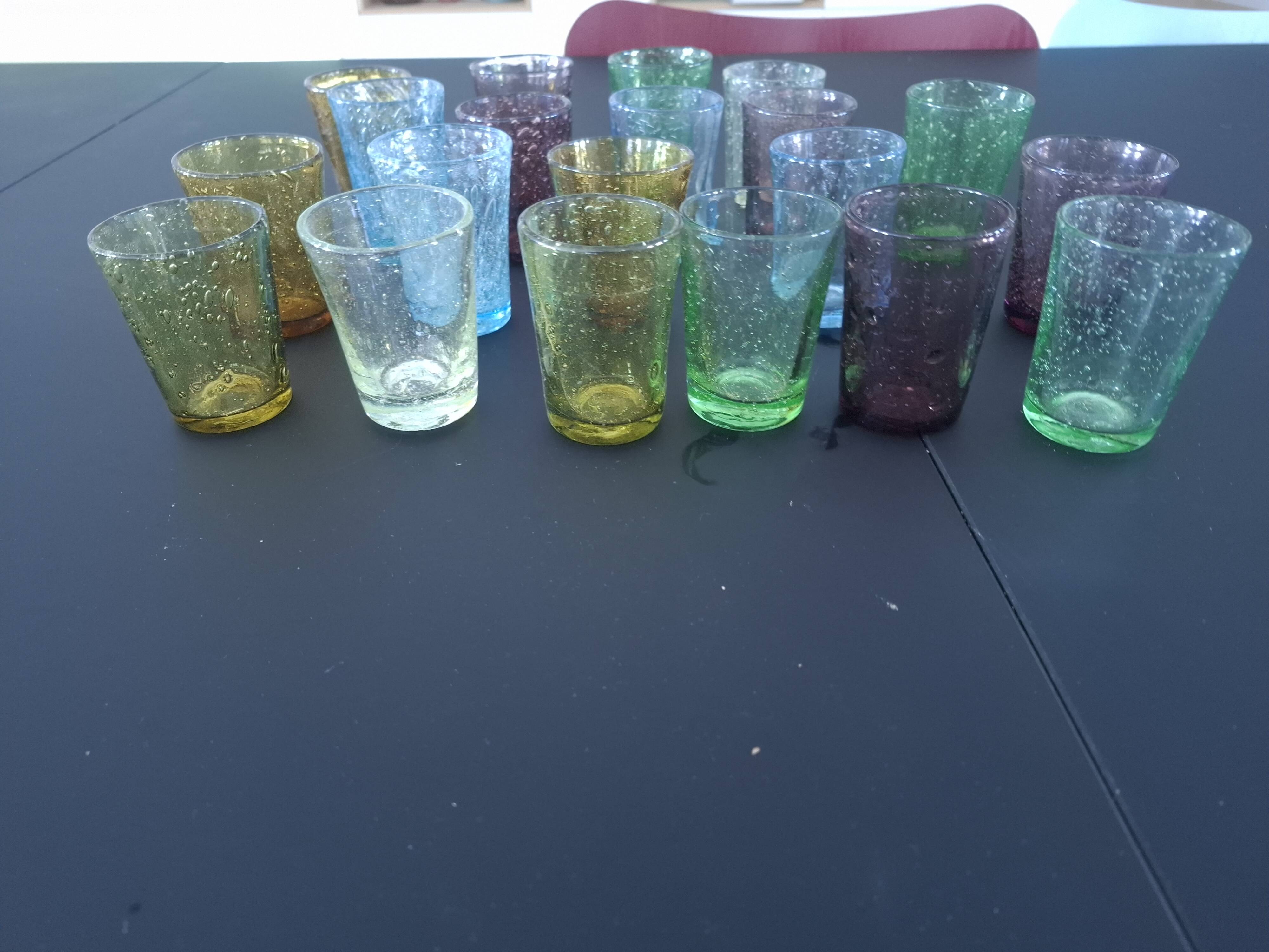 20 verres biot en verre souffle