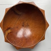 Coupe à fruits en bois biseauté