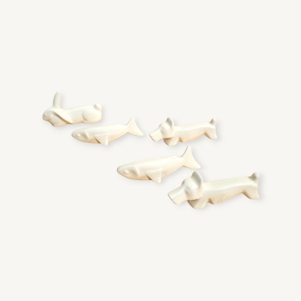 Ceramic animal knife holders