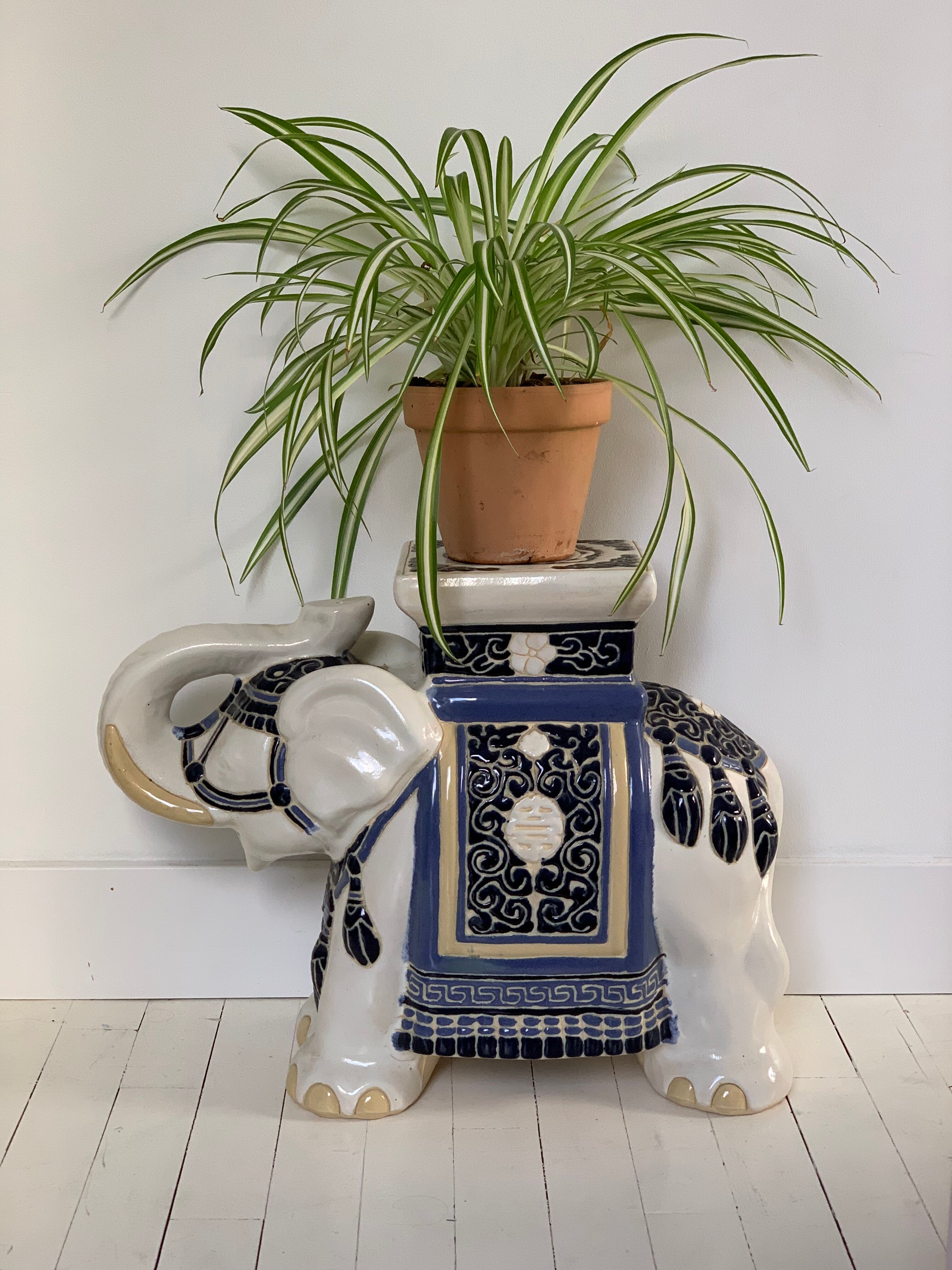 Elephant plant holder