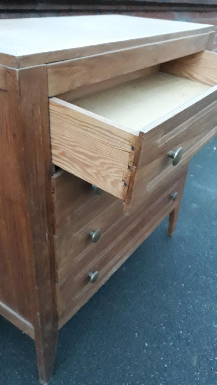 Old chest of drawers
